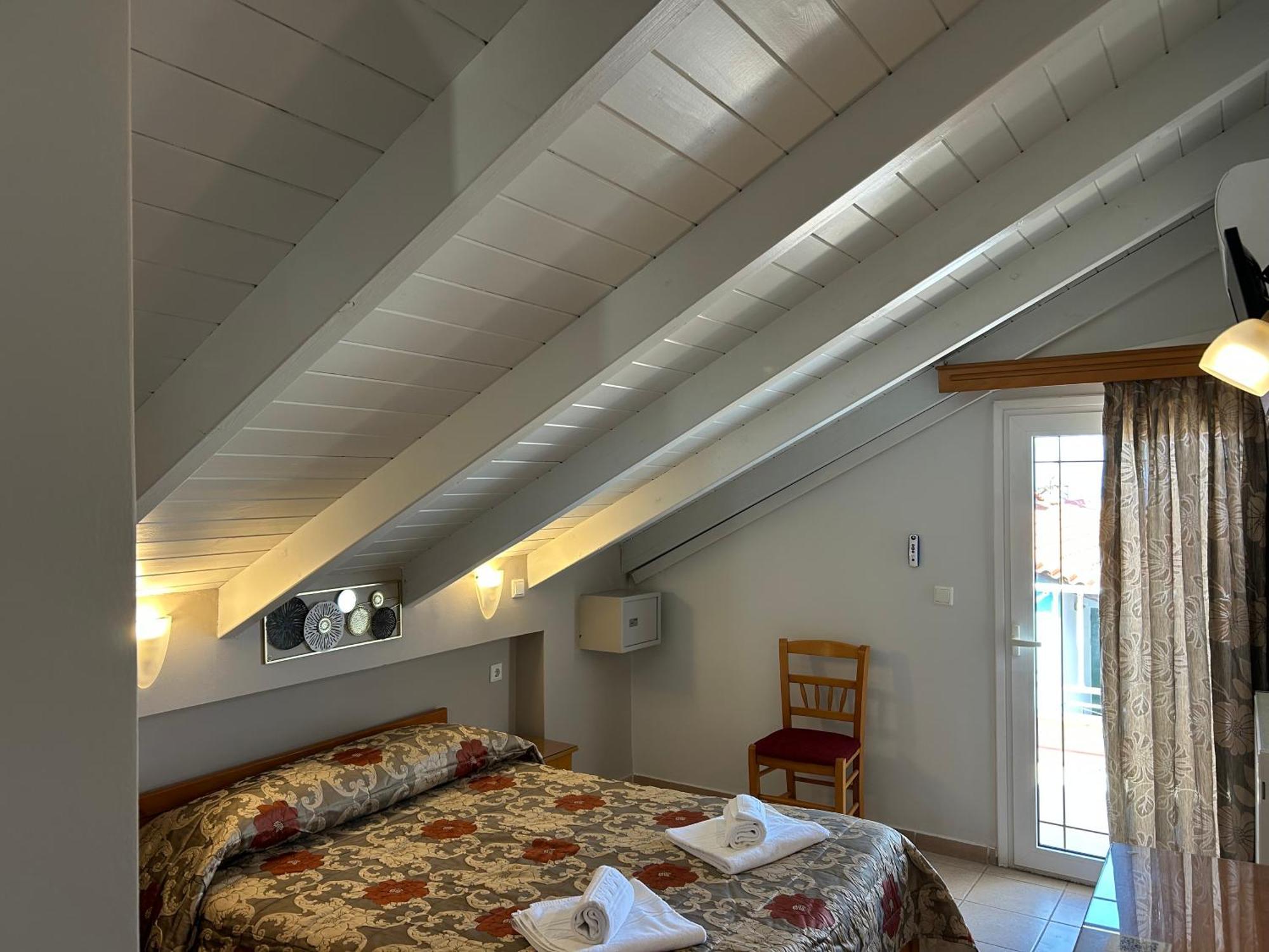 Brati II Beach Hotel Аркуди Экстерьер фото