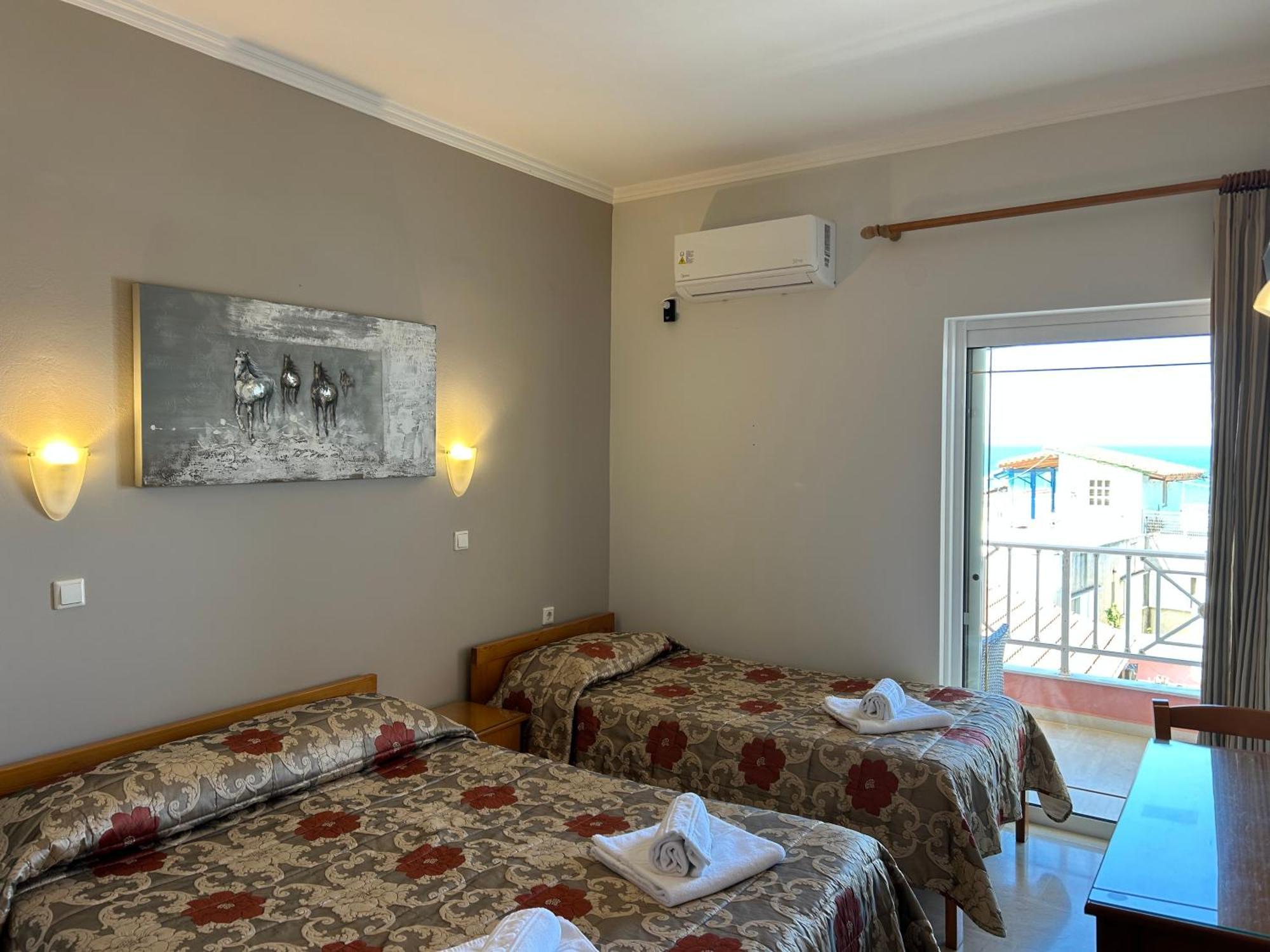Brati II Beach Hotel Аркуди Экстерьер фото